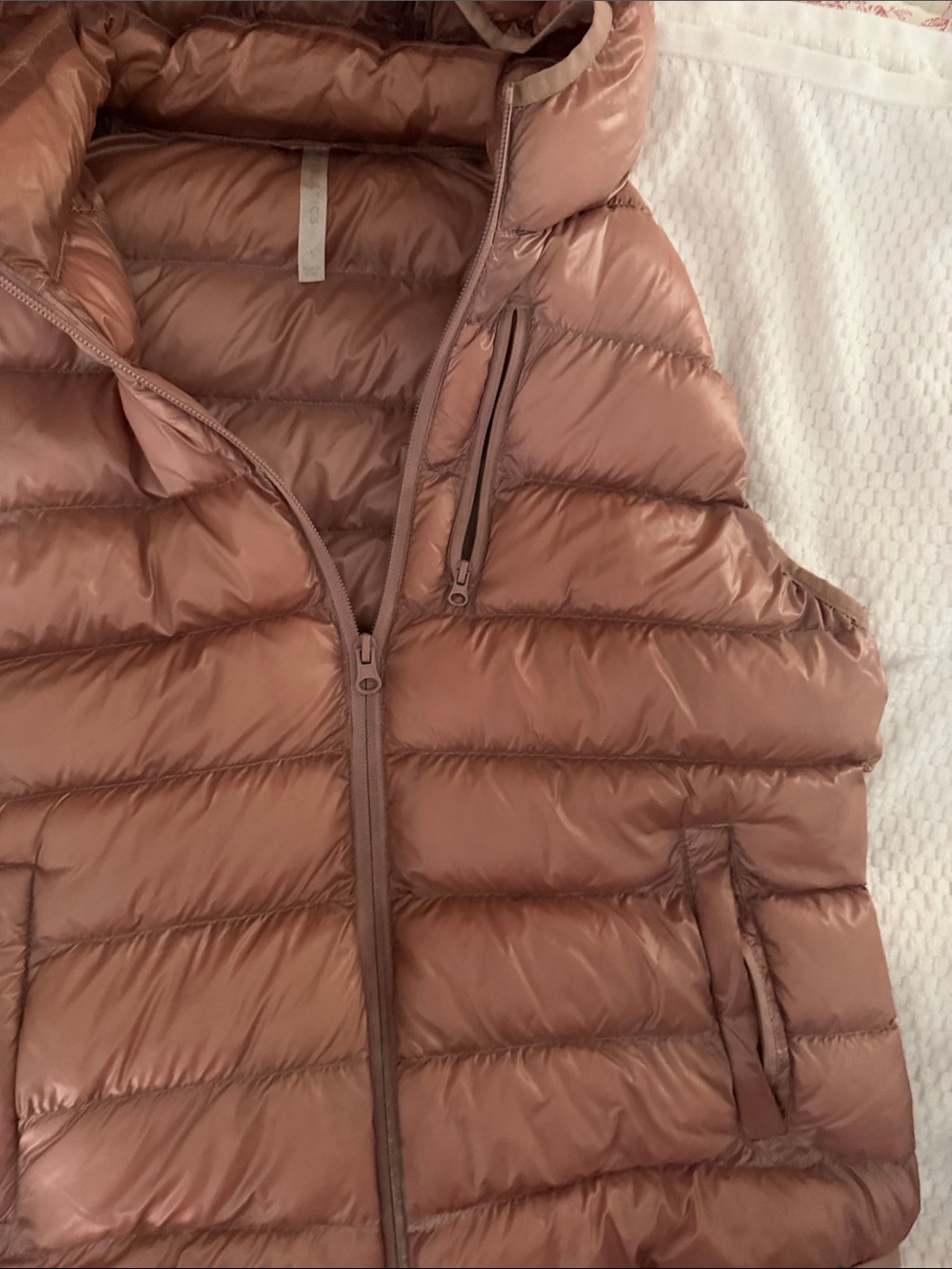 Fabletics Quilted Puffer Vest in Dusty Rose